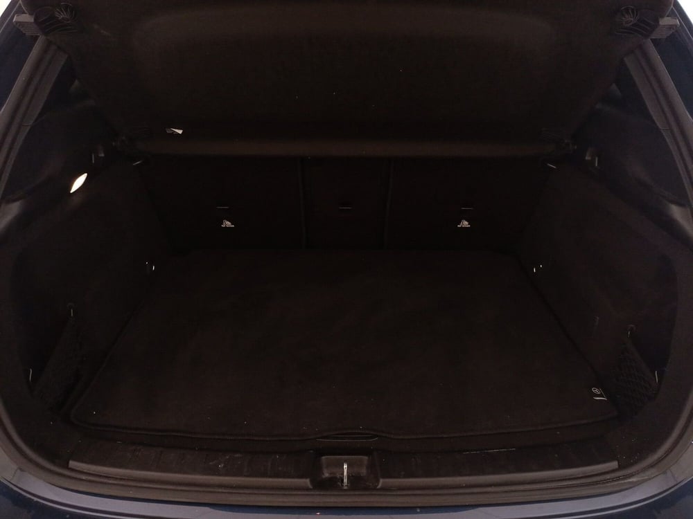 Mercedes-Benz GLA SUV usata a Bari (13)