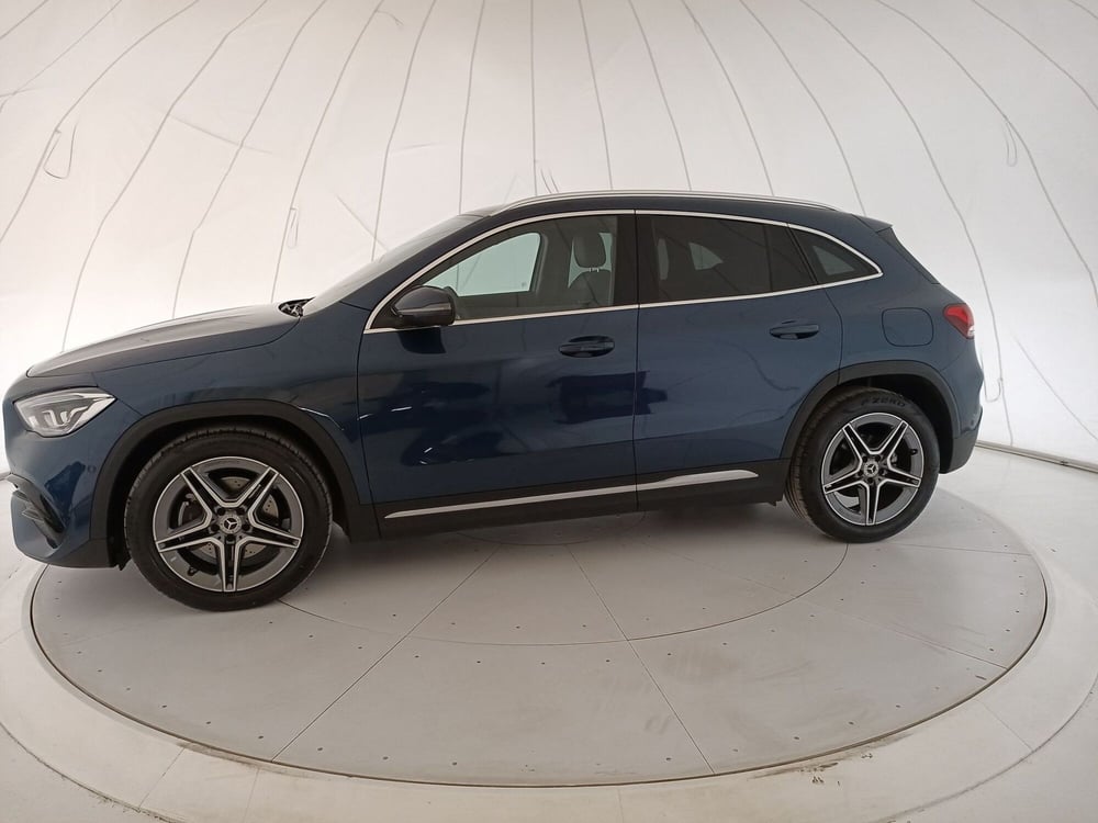 Mercedes-Benz GLA SUV usata a Bari (2)