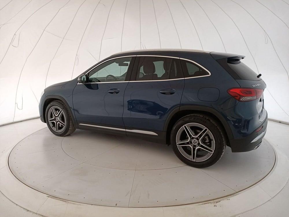 Mercedes-Benz GLA SUV usata a Bari (3)