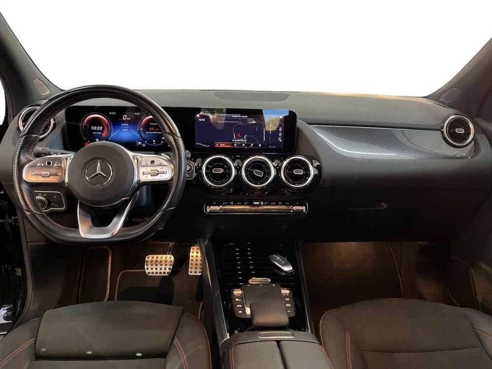 Mercedes-Benz GLA SUV usata a Bari (19)