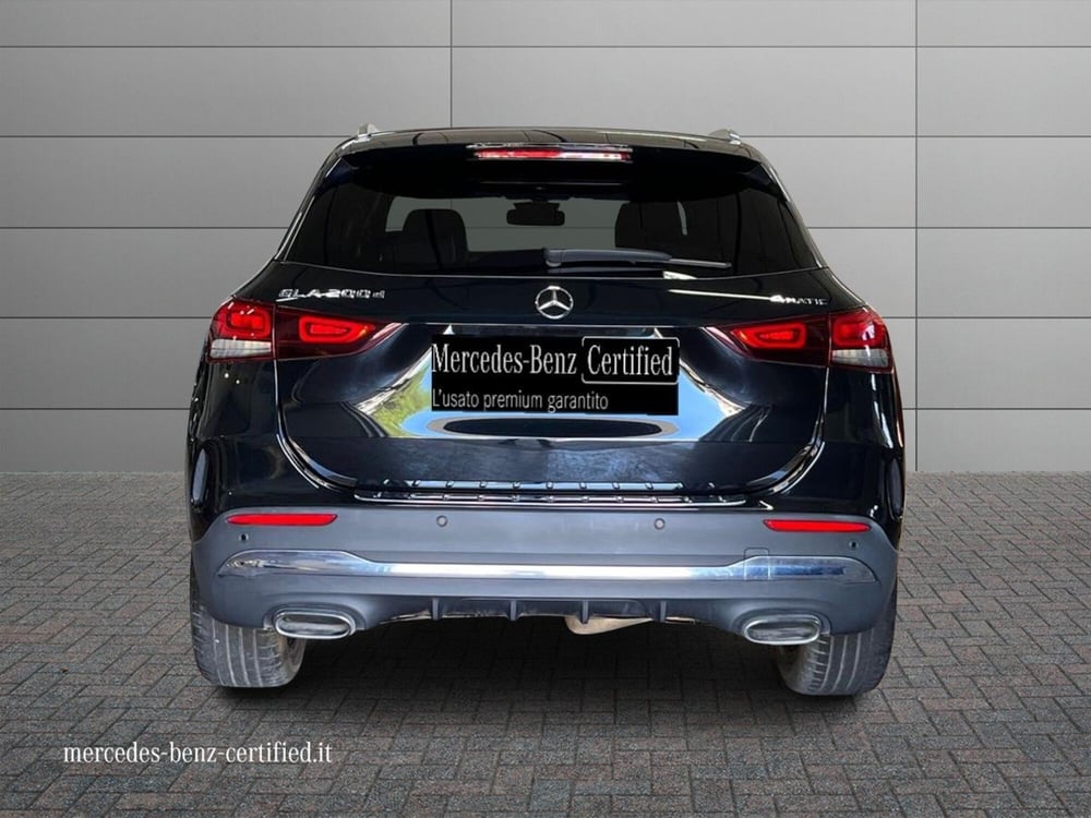 Mercedes-Benz GLA SUV usata a Bari (9)
