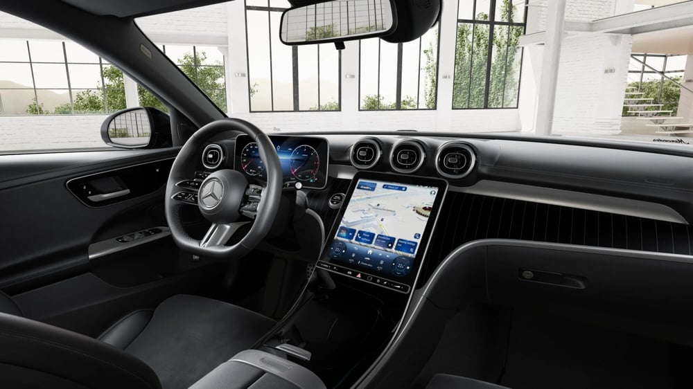 Mercedes-Benz Classe C Station Wagon nuova a Milano (5)