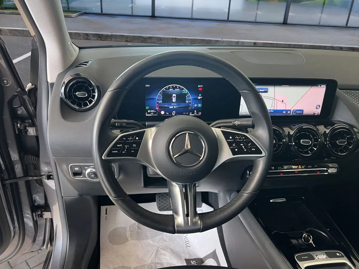 Mercedes-Benz Classe B usata a Cosenza (10)