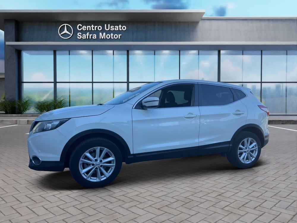 Nissan Qashqai usata a Cosenza (2)