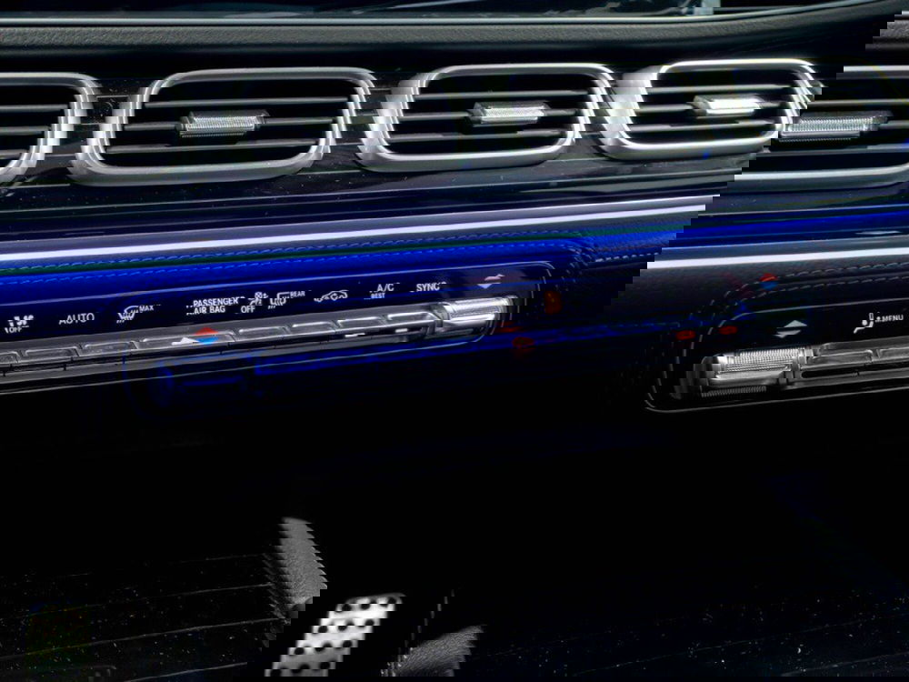 Mercedes-Benz GLE SUV nuova a Rimini (20)