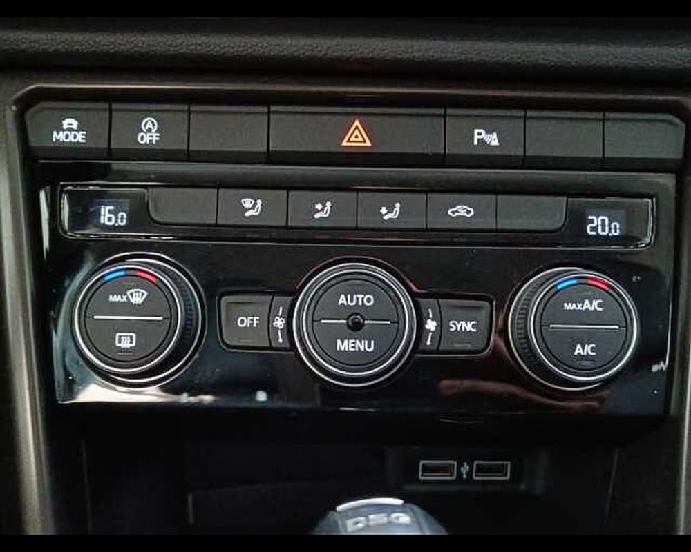 Volkswagen T-Roc usata a Roma (14)