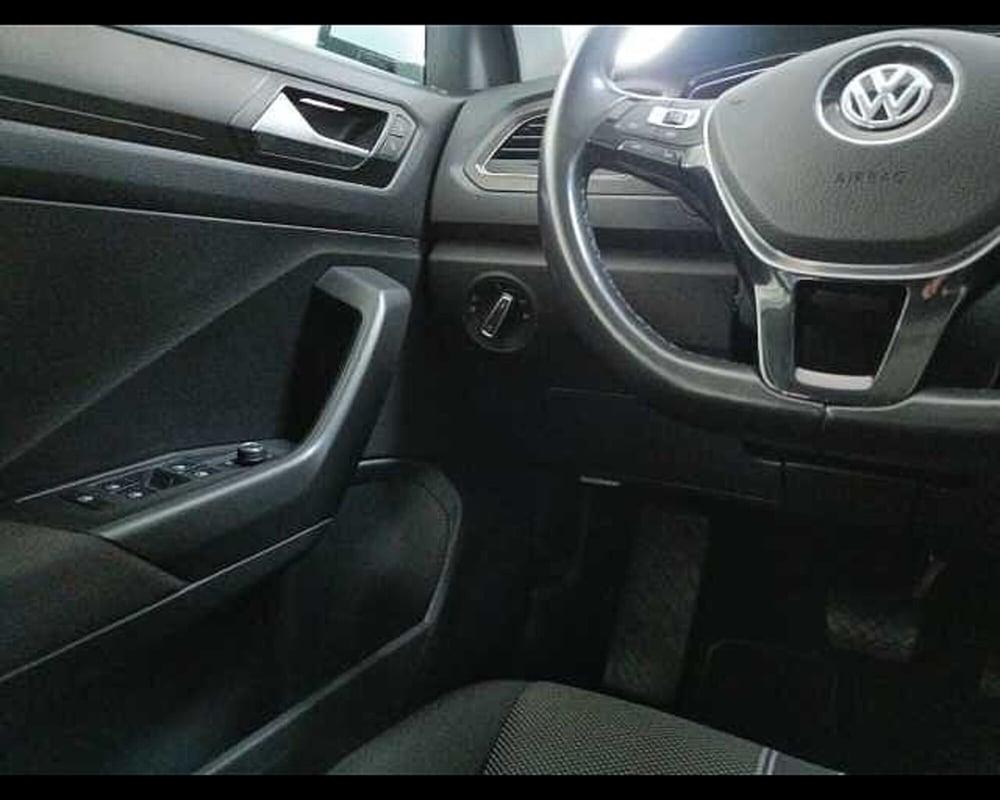 Volkswagen T-Roc usata a Roma (15)