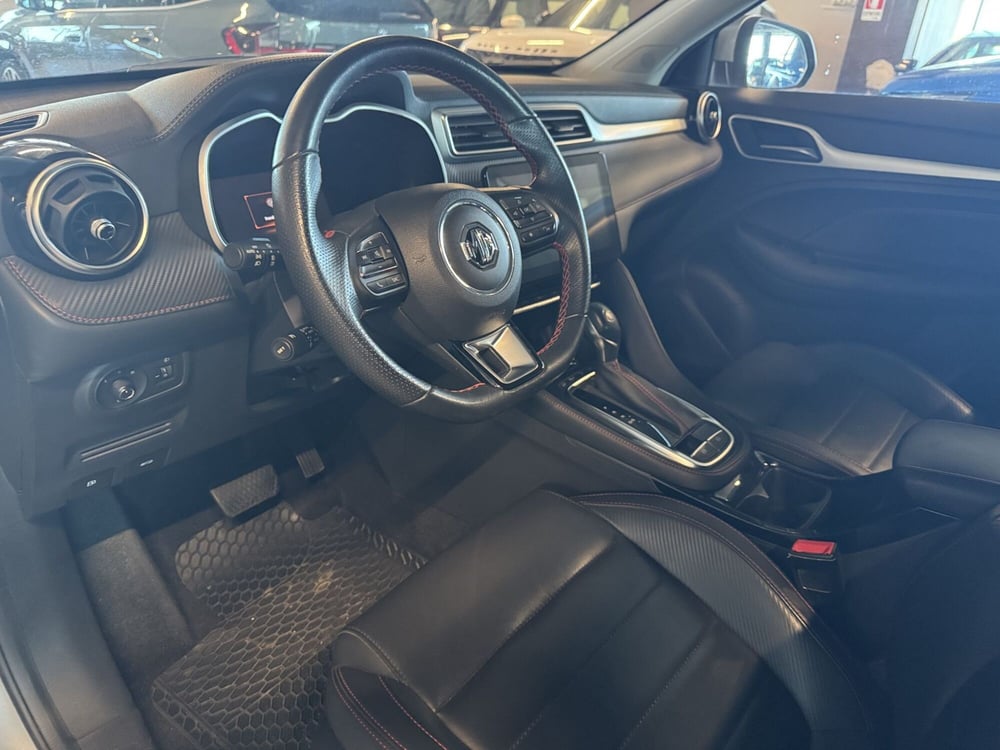Mg ZS (2021-->) usata a Messina (7)