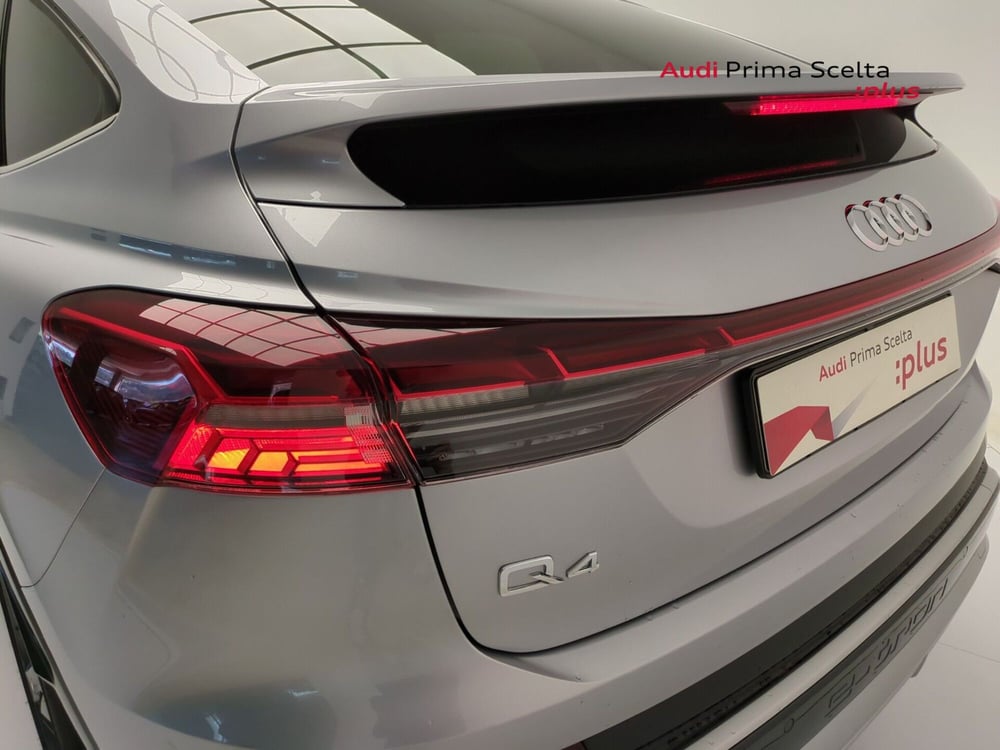 Audi Q4 Sportback usata a Avellino (12)