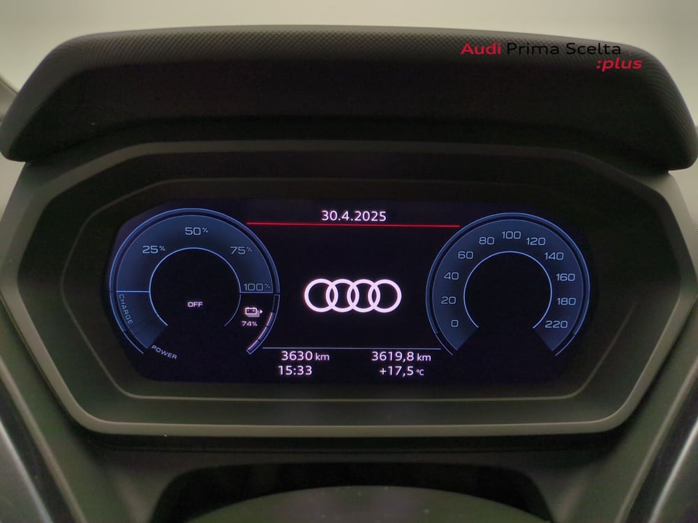 Audi Q4 Sportback usata a Avellino (14)