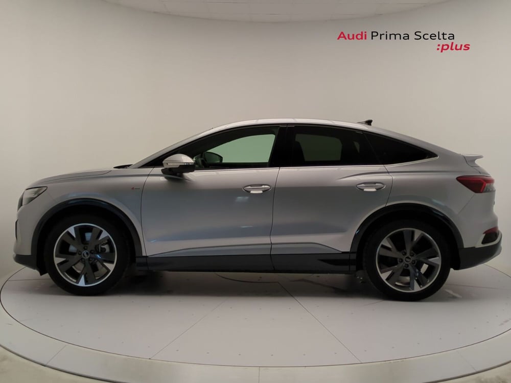Audi Q4 Sportback usata a Avellino (4)