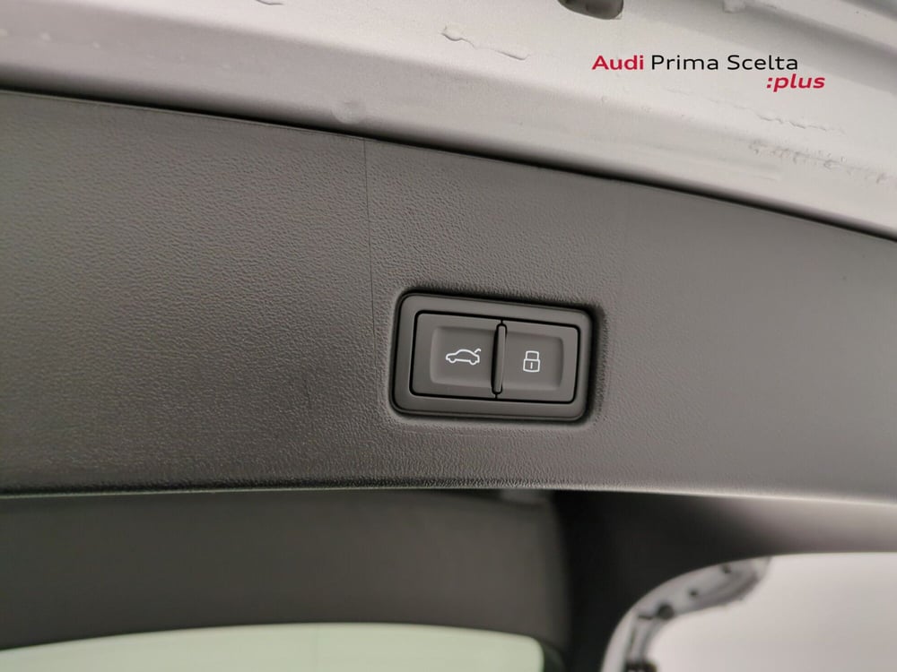 Audi Q4 Sportback usata a Avellino (9)
