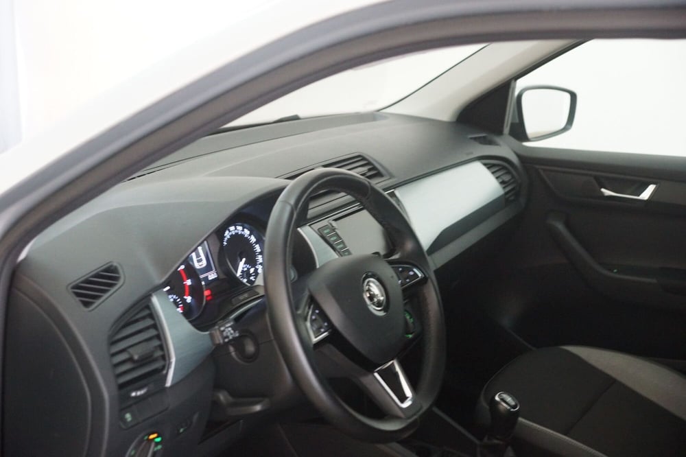 Skoda Fabia usata a Torino (11)