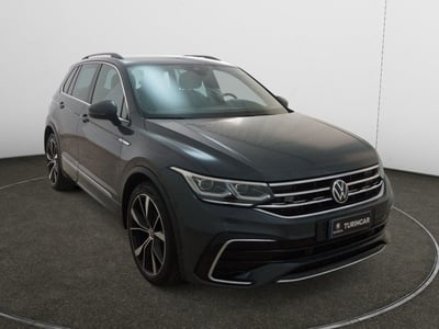 Volkswagen Tiguan 2.0 TDI 150 CV SCR DSG 4MOTION R-Line del 2020 usata a Torino