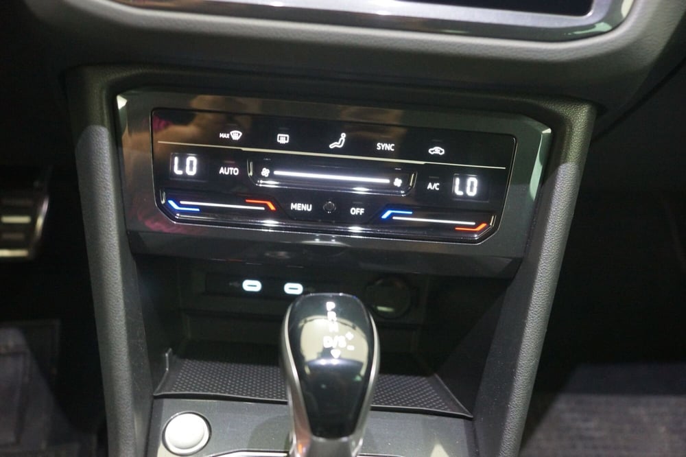 Volkswagen Tiguan usata a Torino (17)
