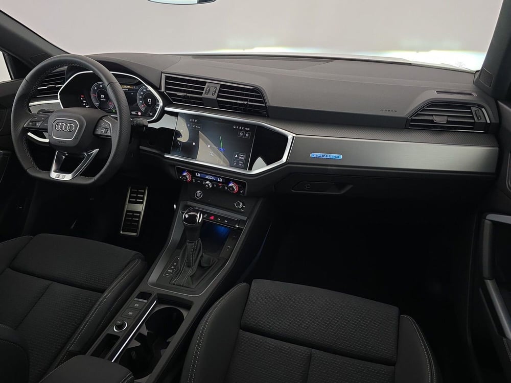 Audi Q3 Sportback nuova a Alessandria (12)