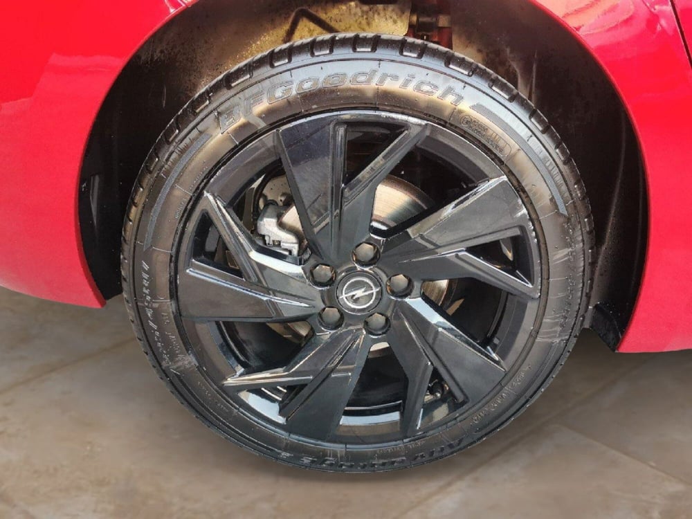 Opel Astra usata a Brindisi (9)