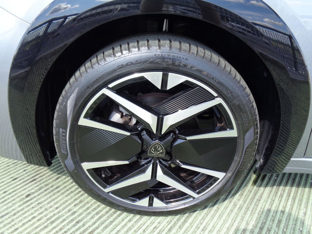 Peugeot 208 usata a Treviso (6)