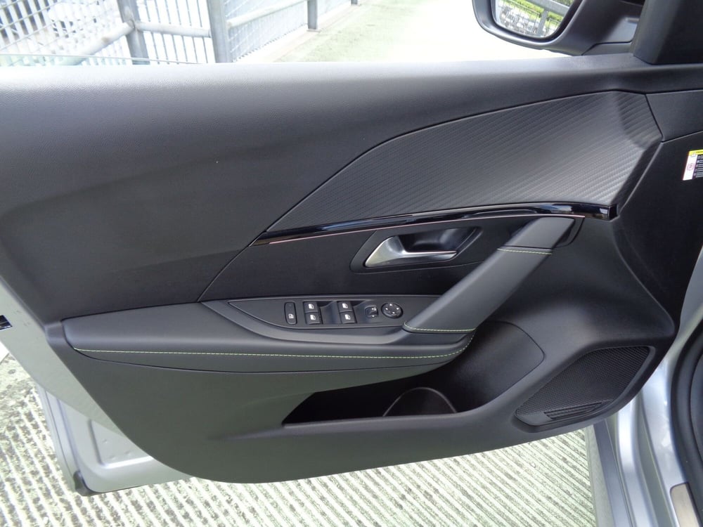 Peugeot 208 usata a Treviso (7)