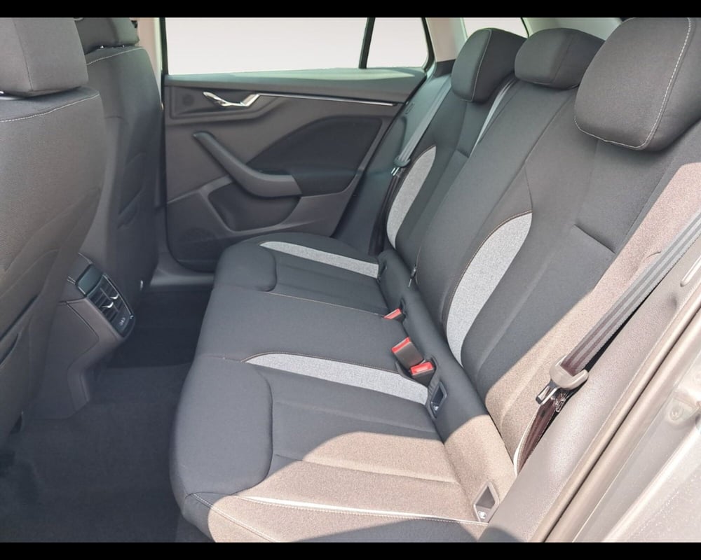 Skoda Kamiq nuova a Ravenna (11)