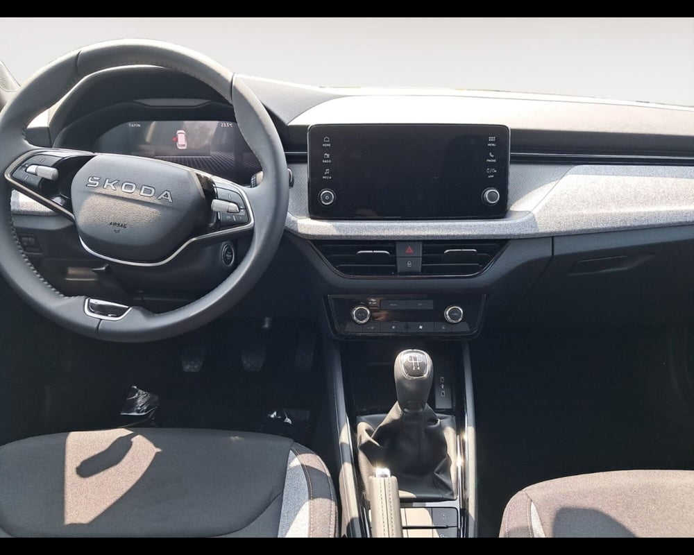 Skoda Kamiq nuova a Ravenna (12)