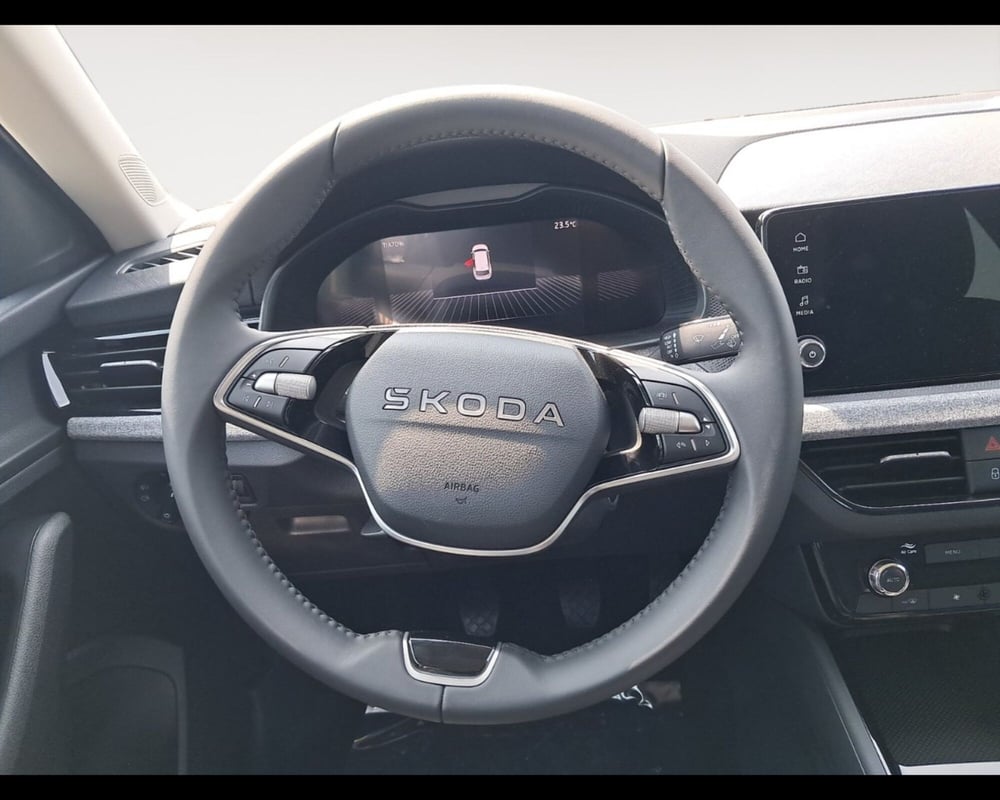 Skoda Kamiq nuova a Ravenna (15)