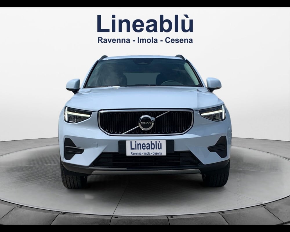 Volvo XC40 nuova a Ravenna (8)