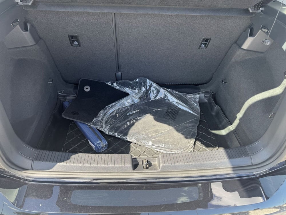 Volkswagen T-Cross usata a Pordenone (14)