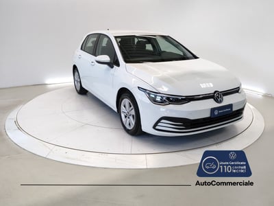 Volkswagen Golf 2.0 TDI DSG SCR Life nuova a Bologna