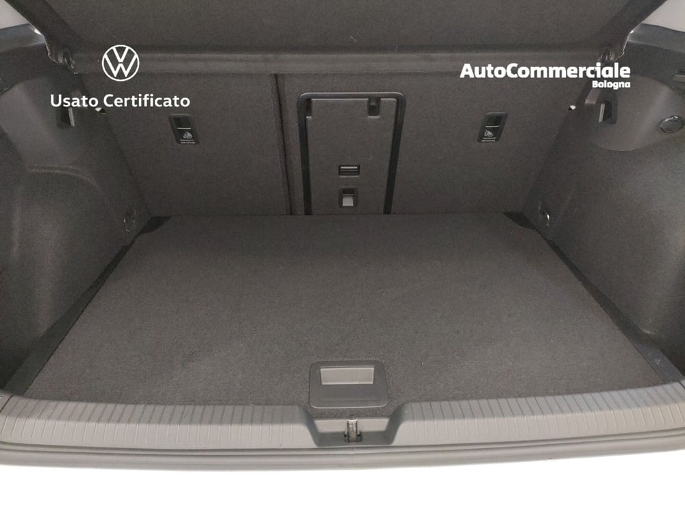 Volkswagen Golf nuova a Bologna (19)