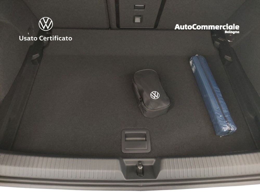 Volkswagen Golf nuova a Bologna (9)