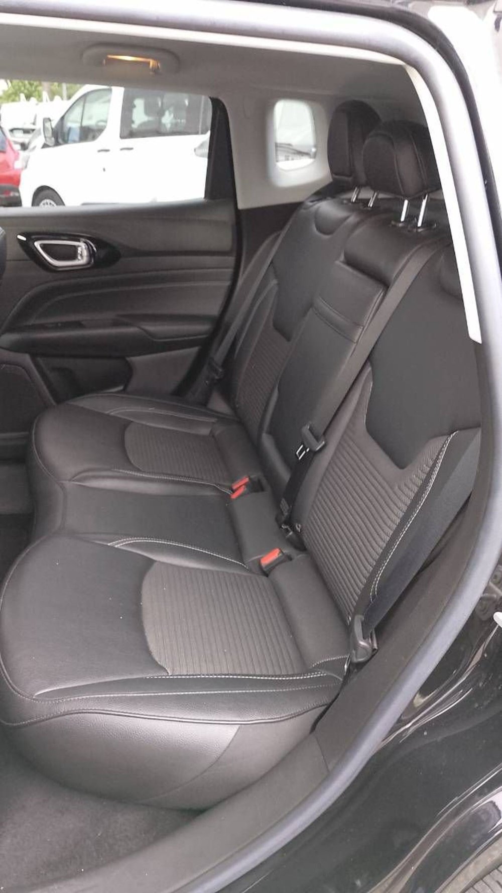 Jeep Compass usata a Salerno (7)