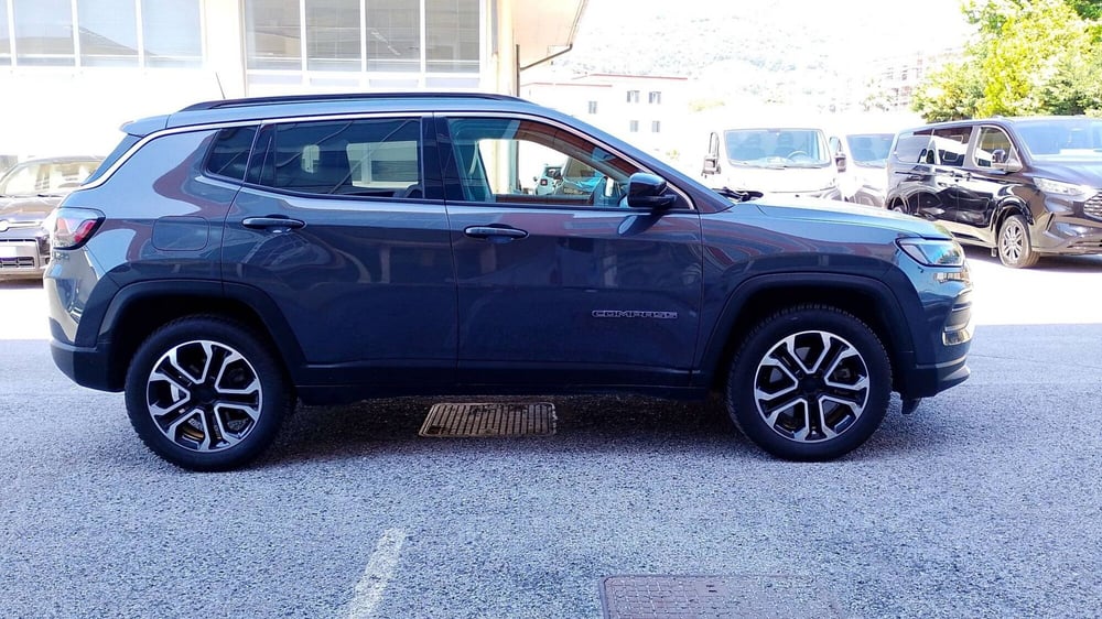 Jeep Compass usata a Salerno (9)
