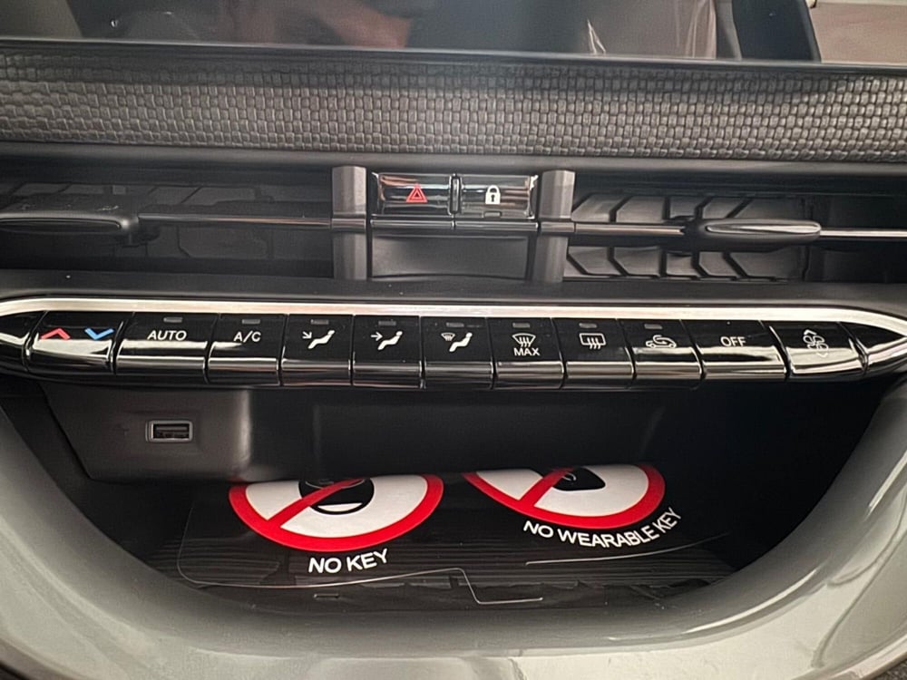 Fiat 500e nuova a Avellino (19)