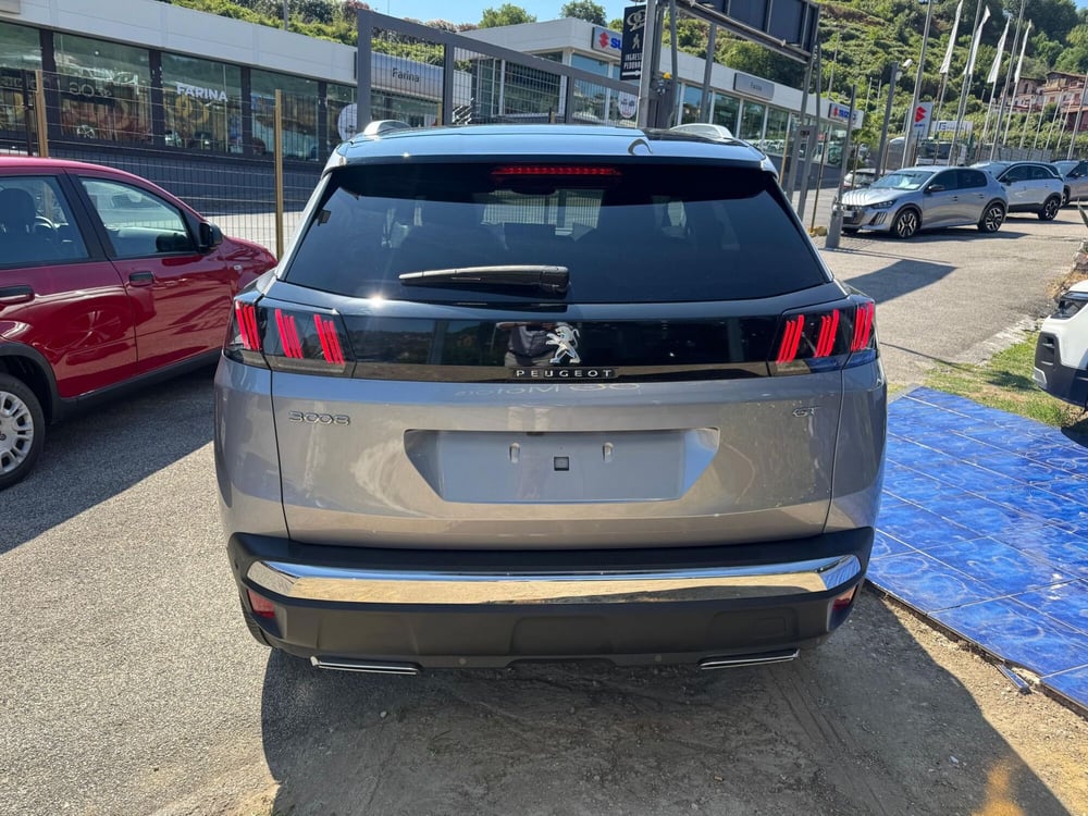 Peugeot 3008 nuova a Salerno (11)