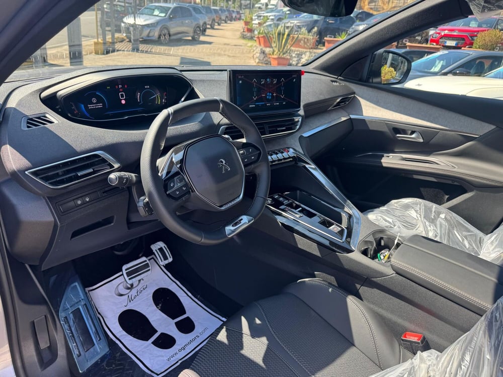 Peugeot 3008 nuova a Salerno (6)