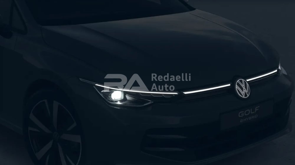Volkswagen Golf nuova a Lecco (4)