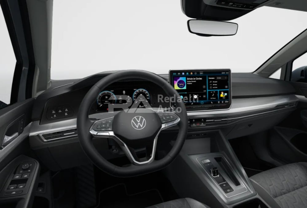 Volkswagen Golf nuova a Lecco (5)