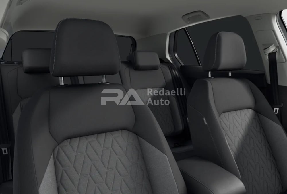 Volkswagen Golf nuova a Lecco (7)