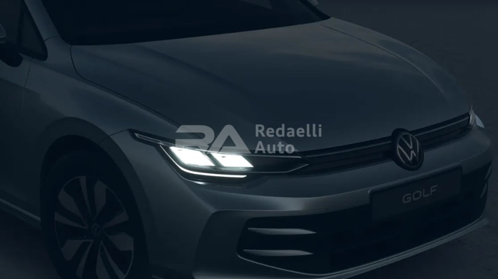 Volkswagen Golf nuova a Lecco (4)