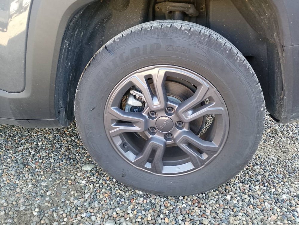Jeep Renegade usata a Salerno (17)