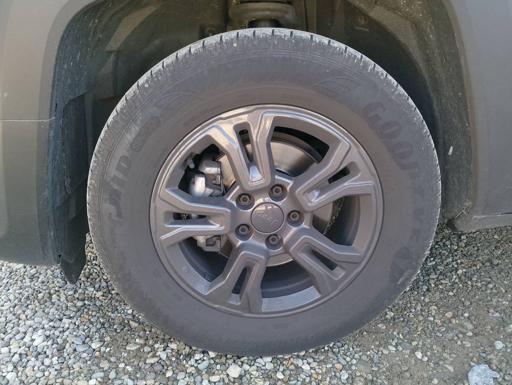 Jeep Renegade usata a Salerno (19)