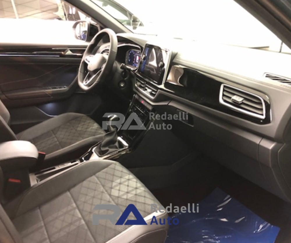 Volkswagen T-Roc nuova a Lecco (10)