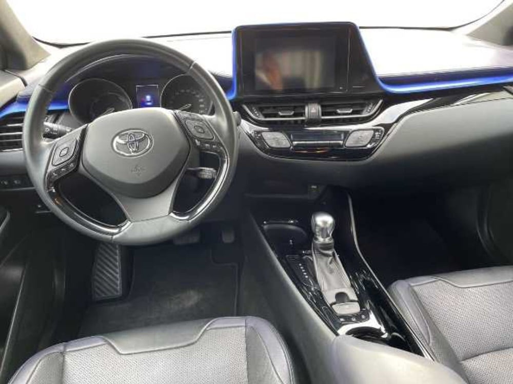 Toyota Toyota C-HR usata a Pistoia (10)