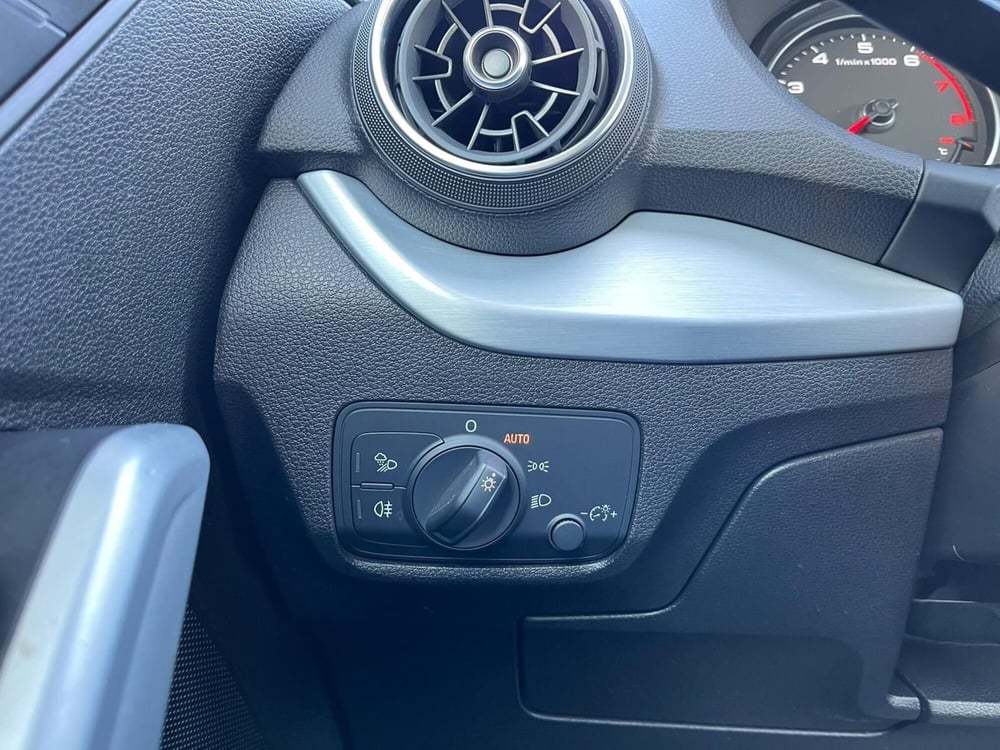 Audi Q2 usata a Firenze (18)