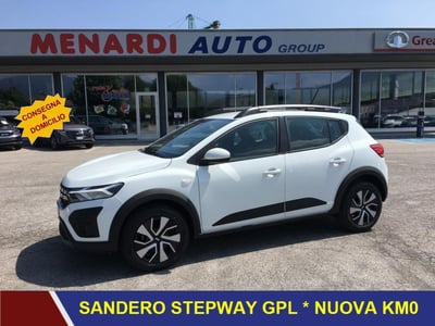 Dacia Sandero Stepway 1.0 tce Expression Eco-g 100cv nuova a Bernezzo