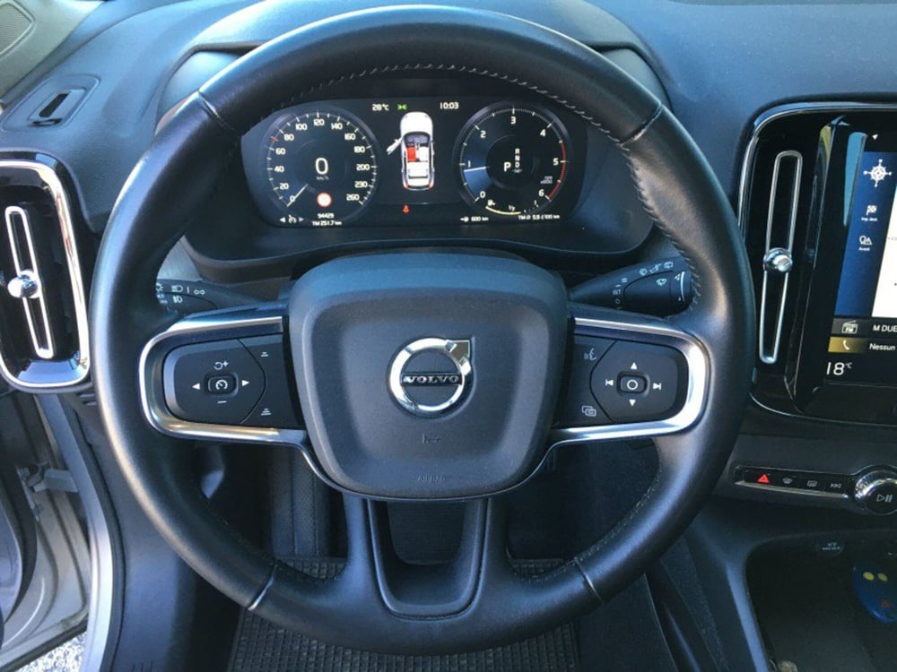 Volvo XC40 usata a Cuneo (12)