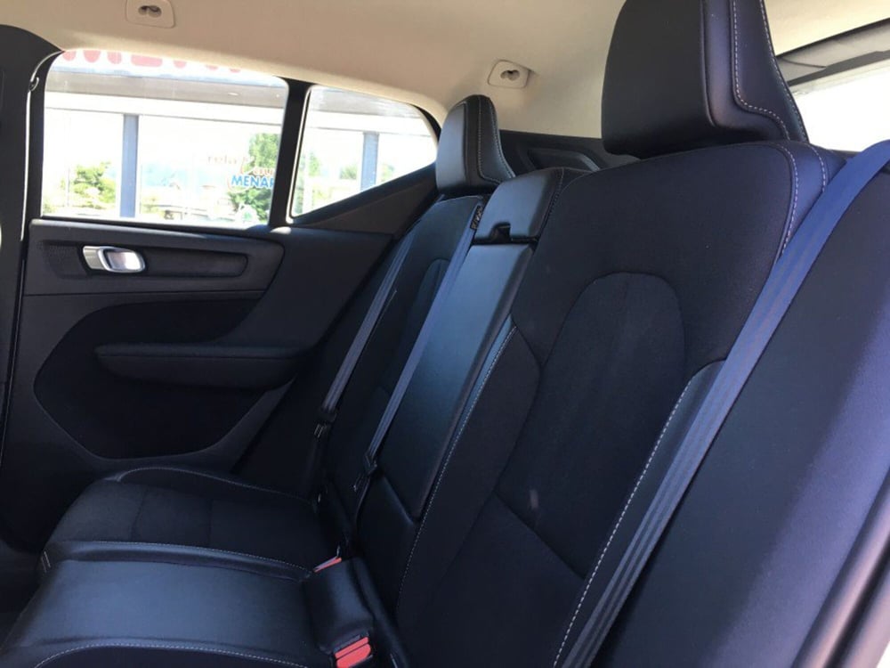 Volvo XC40 usata a Cuneo (8)