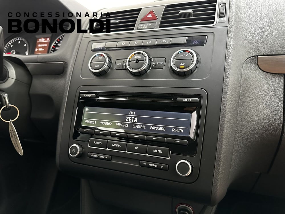 Volkswagen Touran usata a Brescia (18)