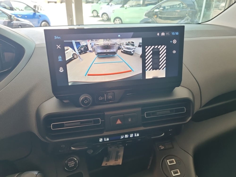 Peugeot Rifter nuova a Lucca (9)